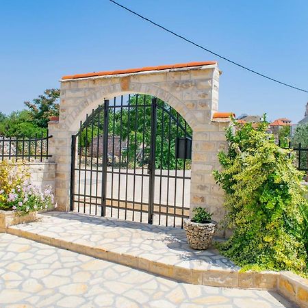 Apartments Solta Gornje Selo 外观 照片