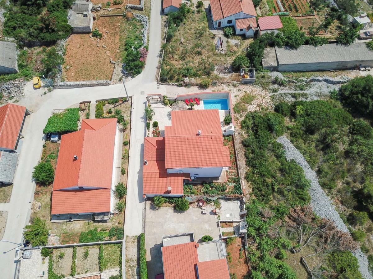Apartments Solta Gornje Selo 外观 照片