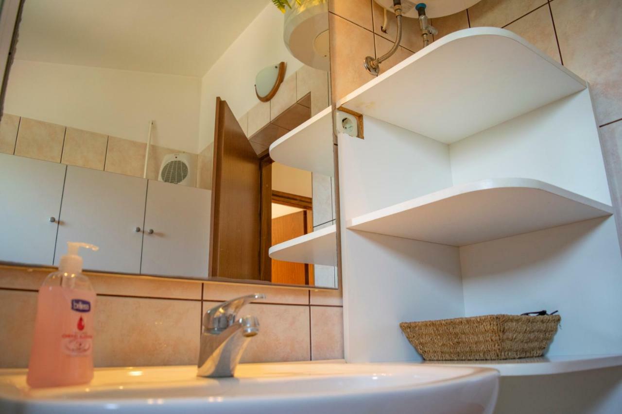 Apartments Solta Gornje Selo 外观 照片